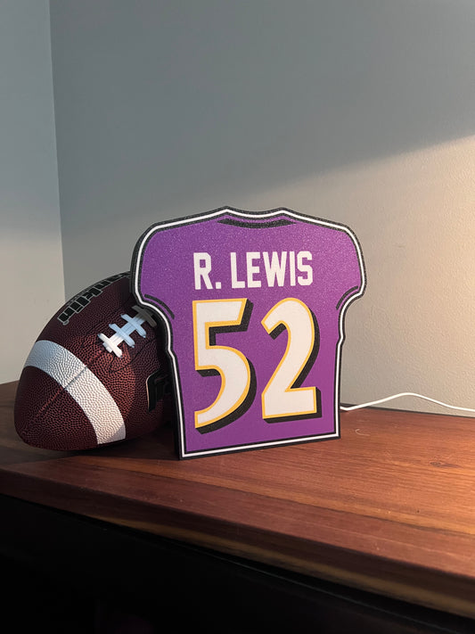 Lewis 52 Lightbox