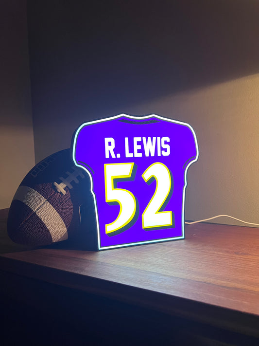 Lewis 52 Lightbox